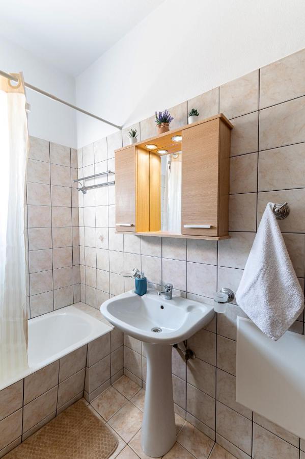 הוילה Makrýgialos Sea View Pine House מראה חיצוני תמונה