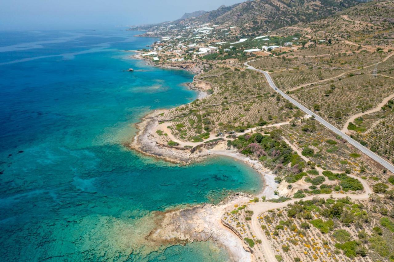 הוילה Makrýgialos Sea View Pine House מראה חיצוני תמונה